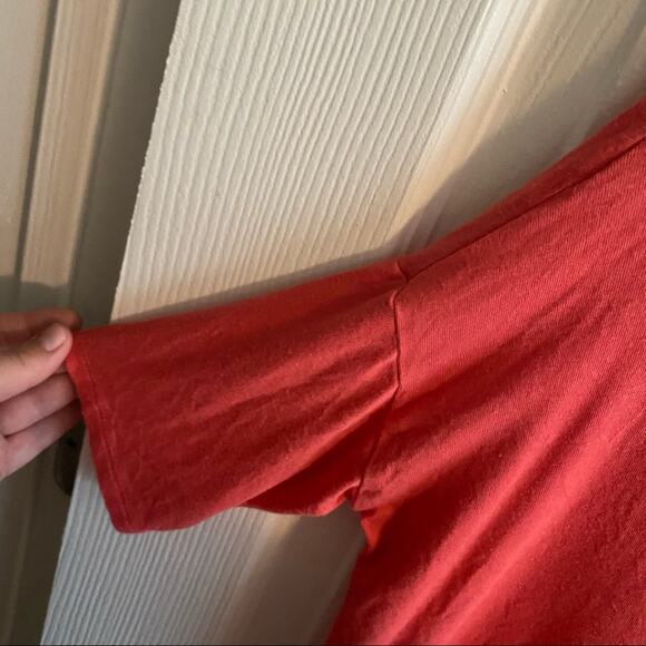 Lularoe Irma High Low Oversized Shirt Size XXS in Pink 00-0 - Picture 3 of 5